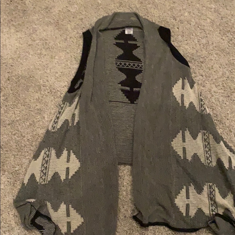 High low vest